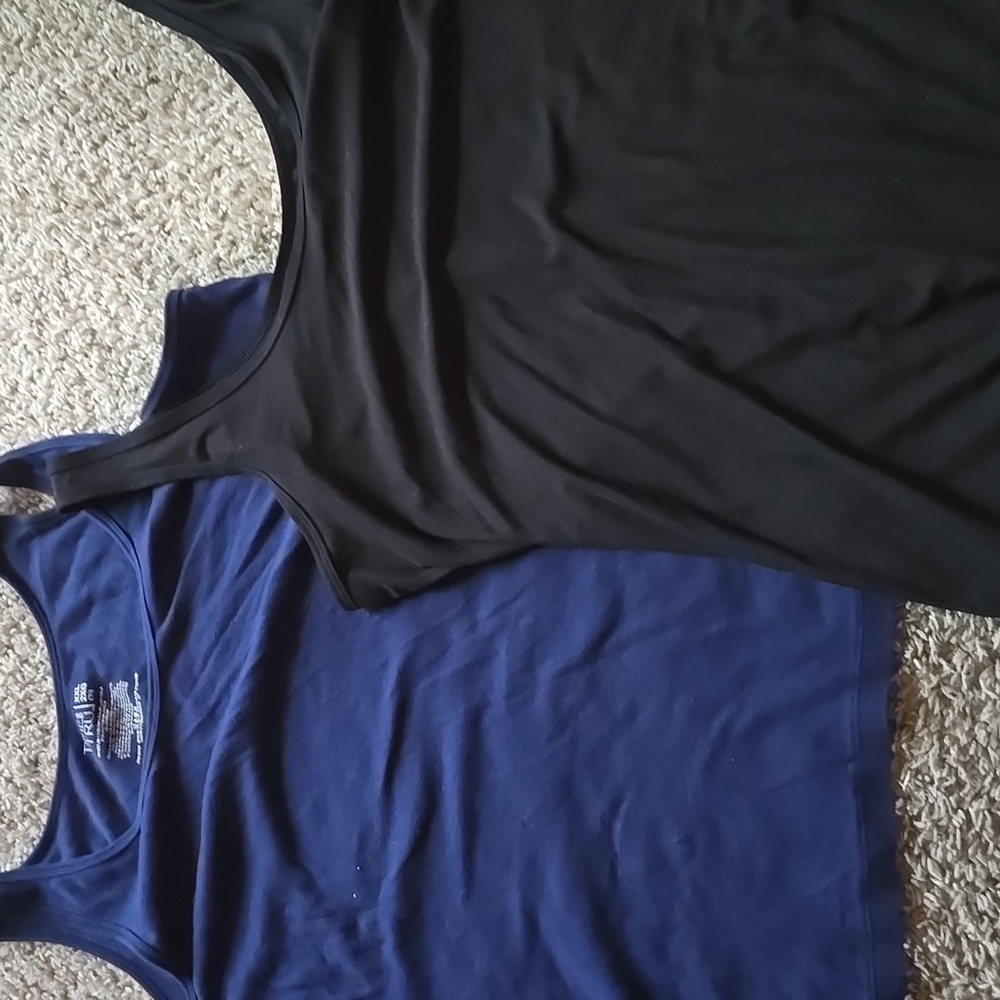 Time and Tru Navy and No Boundaries Black Tank Tops